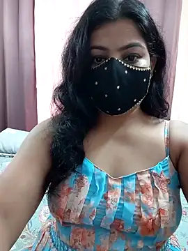 Snapshot of Aavya_007 chatting on 10/22/25, 09:42 Aavya 007 online show from 10/22/25, 09:42