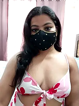 Aavya 007 online show from 11/18/25, 04:05