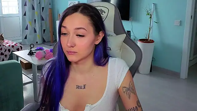 Im suka online show from 03/04/26, 04:42