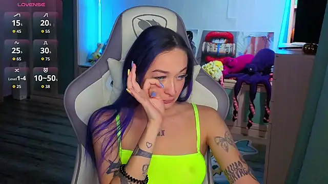 Im suka online show from 12/04/25, 02:43