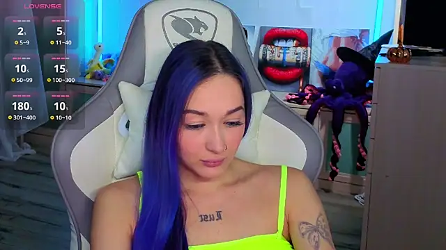 Im suka online show from 11/07/25, 03:55