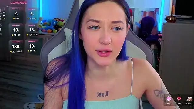 Im suka online show from 11/14/25, 04:27