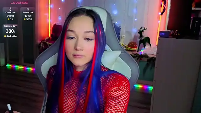 Im suka online show from 12/23/25, 02:33