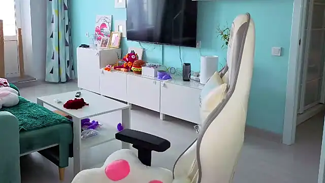 Im suka online show from 03/19/26, 04:23