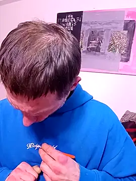 Wilsonn86 online show from 11/14/25, 07:56