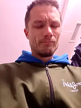 Wilsonn86 online show from 02/08/26, 04:48