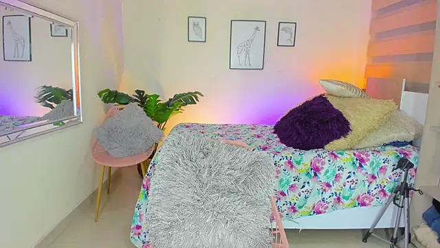 LusyKitty online show from 09/19/25, 03:05