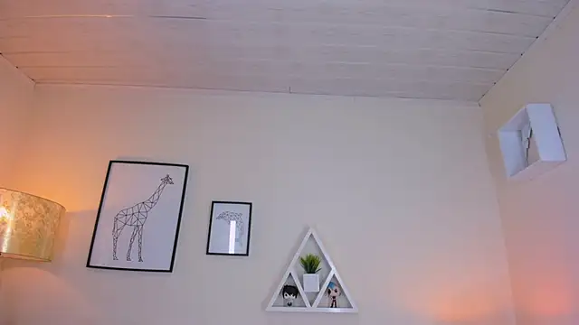 LusyKitty online show from 11/26/25, 02:50