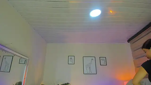 LusyKitty online show from 10/07/25, 03:02