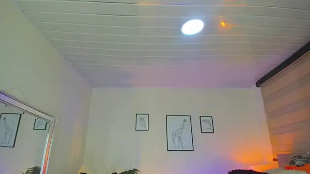 LusyKitty online show from 10/09/25, 03:45