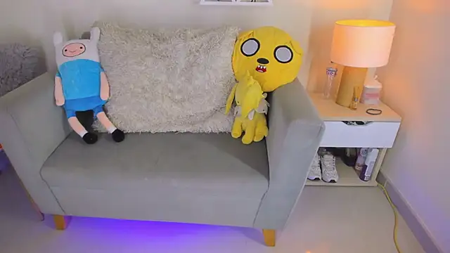 LusyKitty online show from 11/14/25, 03:05