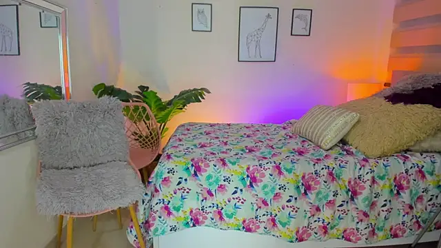 LusyKitty online show from 09/16/25, 03:24