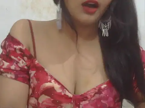 Snapshot of POOJA_199 chatting on 05/17/26, 07:30 POOJA 199 online show from 05/17/26, 07:30