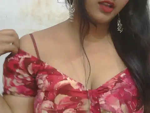 Snapshot of POOJA_199 chatting on 05/05/26, 07:33 POOJA 199 online show from 05/05/26, 07:33