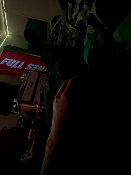 Snapshot of jcwxt chatting on 01/06/26, 02:21 jcwxt online show from 01/06/26, 02:21