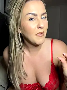 Charleigh xx online show from 11/13/25, 10:02