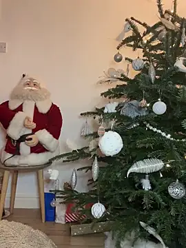 Charleigh xx online show from 12/22/25, 10:32