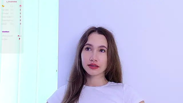 Snapshot of Terrea- chatting on 09/20/25, 05:34 Terrea- online show from 09/20/25, 05:34