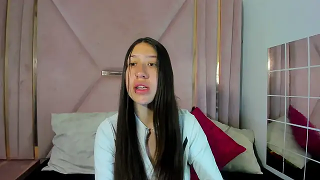 venusmorgan online show from 09/20/25, 04:23