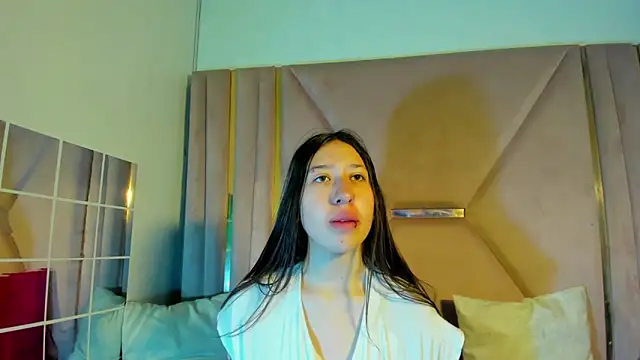 venusmorgan online show from 09/15/25, 03:34