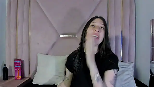 venusmorgan online show from 09/18/25, 03:48