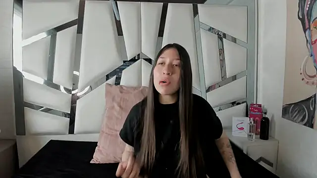 venusmorgan online show from 10/04/25, 03:46