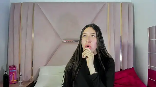 venusmorgan online show from 09/17/25, 04:31