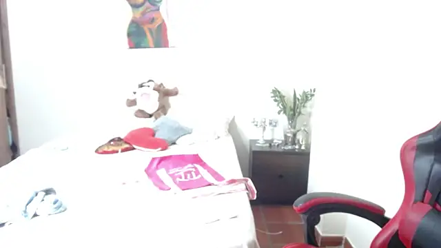 Secret Bella online show from 11/05/25, 12:58