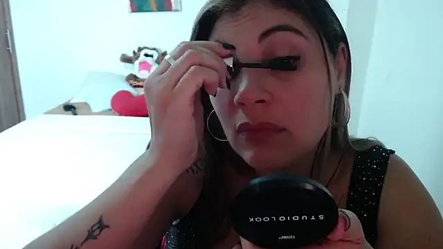 Secret Bella online show from 10/29/25, 11:42