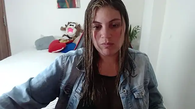 Secret Bella online show from 11/07/25, 11:37