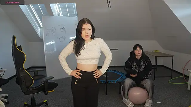 VivianSweet  online show from 04/01/26, 10:38