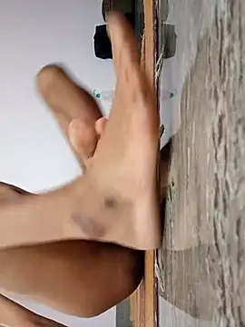 Snapshot of monster-dickk chatting on 11/09/25, 05:33 monster-dickk online show from 11/09/25, 05:33