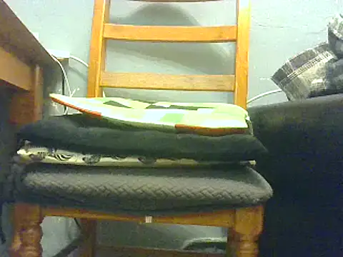 Snapshot of hefin18 chatting on 02/08/25, 06:33 hefin18 online show from 02/08/25, 06:33