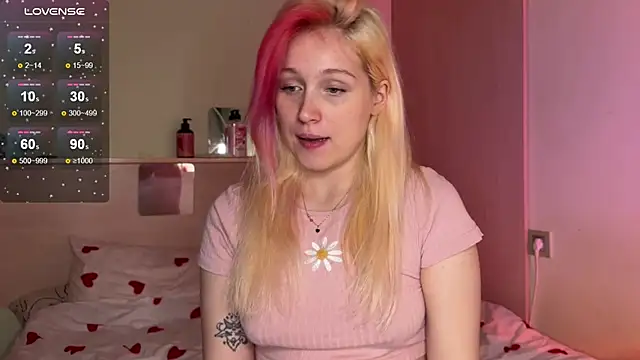 Snapshot of _Annabel_Myr_ chatting on 11/29/25, 11:10 Annabel Myr online show from 11/29/25, 11:10