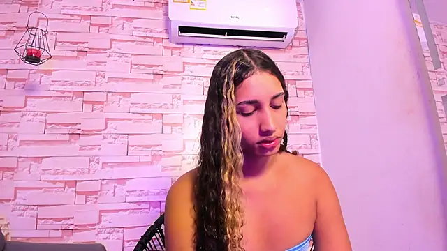 candice777 online show from 06/04/26, 12:32