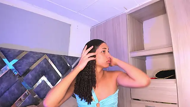 candice777 online show from 09/24/25, 12:00