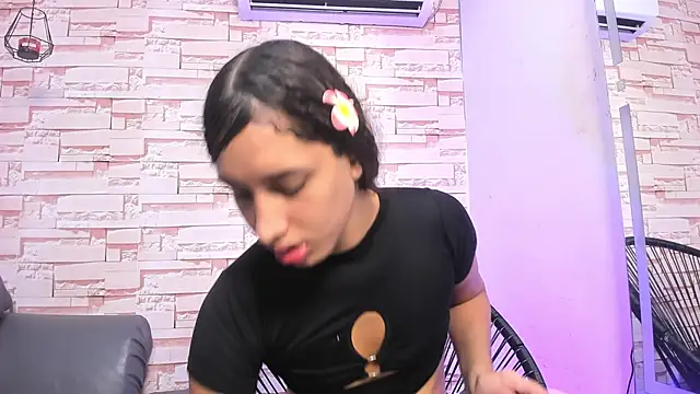 candice777 online show from 05/05/26, 01:47