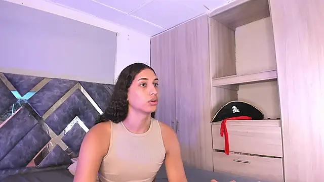 candice777 online show from 10/01/25, 12:09