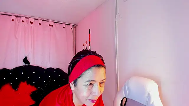 Trinityy   online show from 01/07/26, 04:01