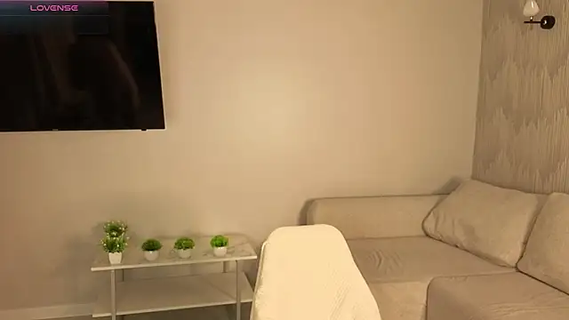 KeeleyBuoy online show from 04/11/26, 03:05