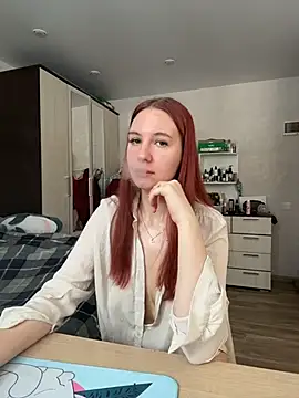 Hera Mark online show from 03/12/26, 05:02