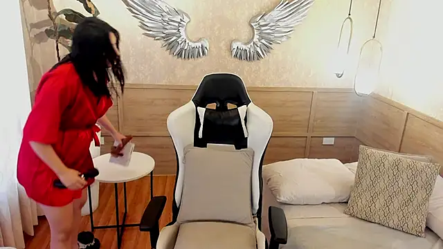 Skyyle  online show from 10/30/25, 01:09