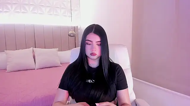 Sweety Nicole  online show from 05/14/26, 02:25