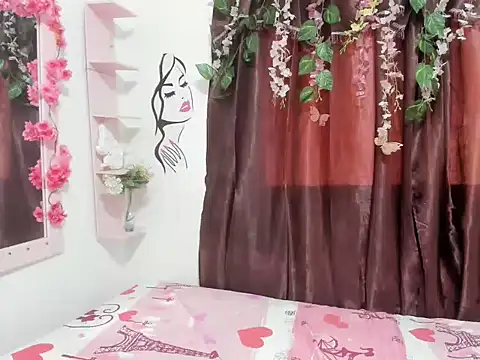 Snapshot of Liana_hot12 chatting on 01/17/26, 01:58 Liana hot12 online show from 01/17/26, 01:58