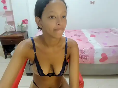 Snapshot of Liana_hot12 chatting on 07/01/26, 02:50 Liana hot12 online show from 07/01/26, 02:50