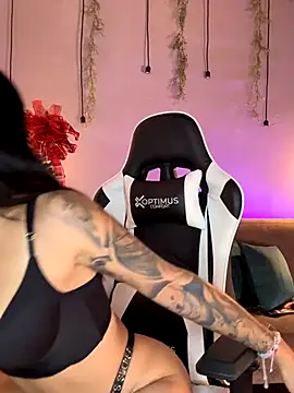 SOY NOOA online show from 11/08/25, 01:03