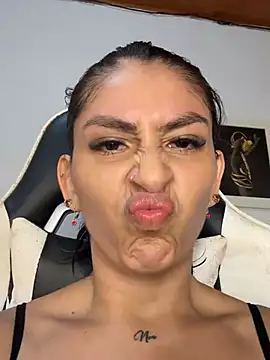 SOY NOOA online show from 08/04/26, 02:49