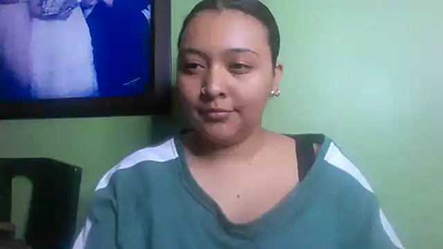 Snapshot of ALANA_150 chatting on 07/16/26, 11:51 ALANA 150 online show from 07/16/26, 11:51