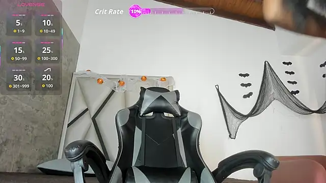 Euphoria 07 online show from 10/19/25, 01:52