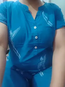 roshni agrawal0 online show from 06/18/26, 07:51